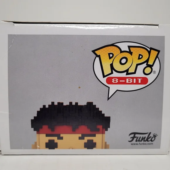 Funko Pop 8-Bit Street Fighter Ryu #15 Gamestop Exclusive - Picture 2 of 6